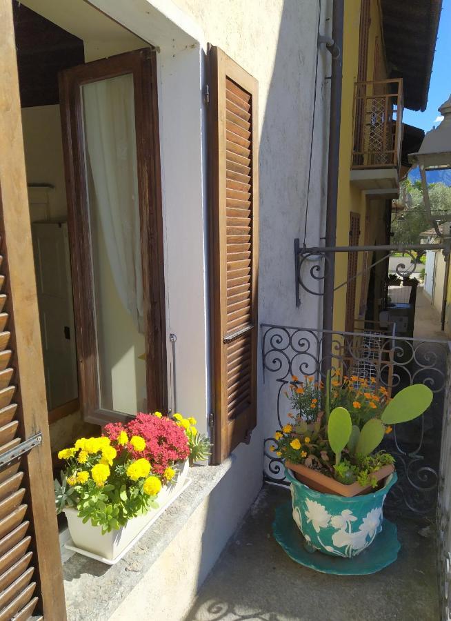 Casa D'Epoca Fronte Lago A Domaso Lago Di Como Eksteriør billede